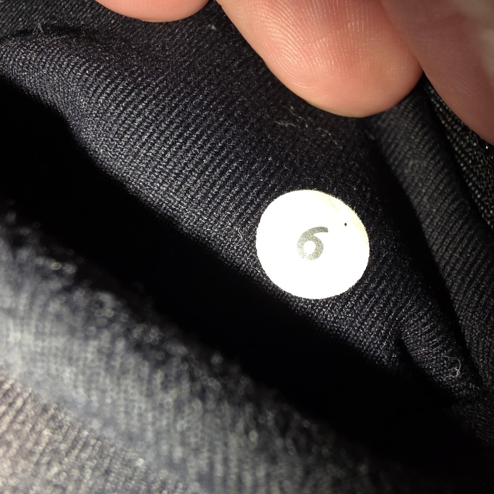 Lululemon In Stride‎ Jacket Origami Black Grey Polar Cream Size 6 Full Zip HTF - Picture 4 of 4